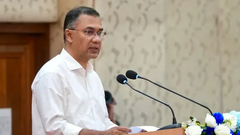 গবেষণায় জোর দিন, অ্যালামনাইদের সম্পৃক্ত করুনঃ ঢাবিতে প্রধানমন্ত্রী