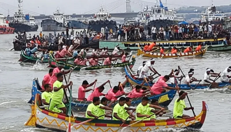 কর্ণফুলীর সাম্পান বাইচ; নদী রক্ষায় ঐতিহ্যের মেলবন্ধন