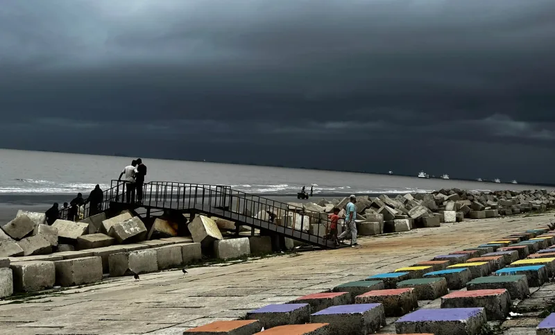 ছুটির দিনে ঘুরে আসুন আনোয়ারার দৃষ্টিনন্দন 'ফুলতলী সমুদ্র সৈকত'