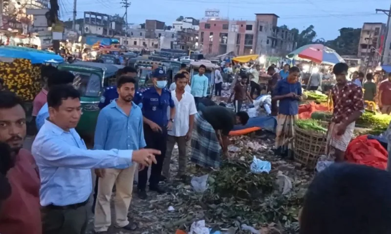 আনোয়ারায় প্রশাসনের অভিযানঃ ৫ মামলায় ৩৬ হাজার টাকা জরিমানা