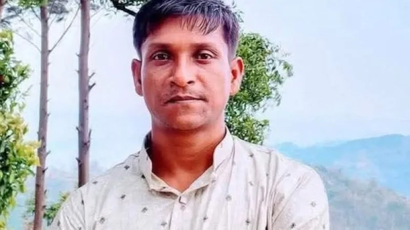 আনোয়ারায় মা-মেয়ে খুনঃ ২৪ ঘণ্টার মধ্যে প্রধান ঘাতক তেজ গ্রেফতার, রক্তমাখা ছুরি ও মোবাইল উদ্ধার