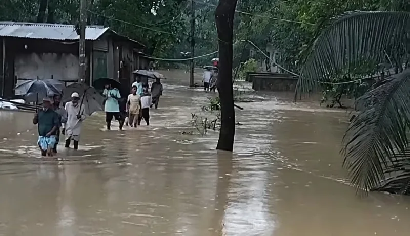 রেকর্ড বৃষ্টিতে আনোয়ারায় বিপর্যয়