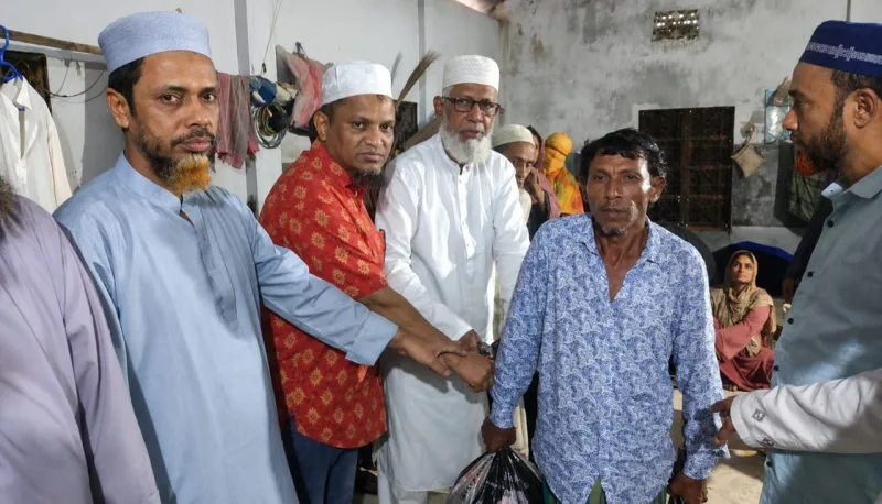 আনোয়ারায় সহস্রাধিক দুর্গত পরিবারের মাঝে জামায়াতের ফুডপ্যাক বিতরণ