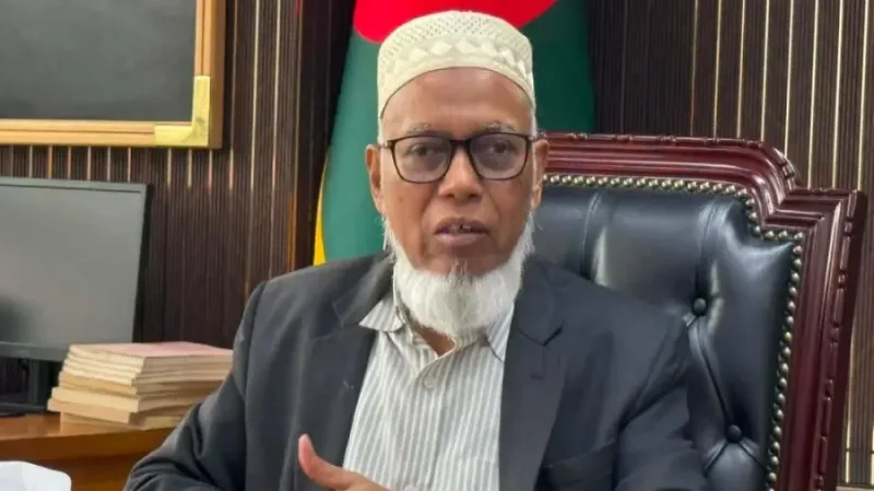 দল বহিষ্কার করলেও কেন পদ হারাচ্ছেন না এমপি গাজী নজরুল? ব্যাখ্যা দিল ইসি!